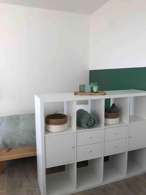 Maison Sur La Place Du Village D'ourville En Caux
