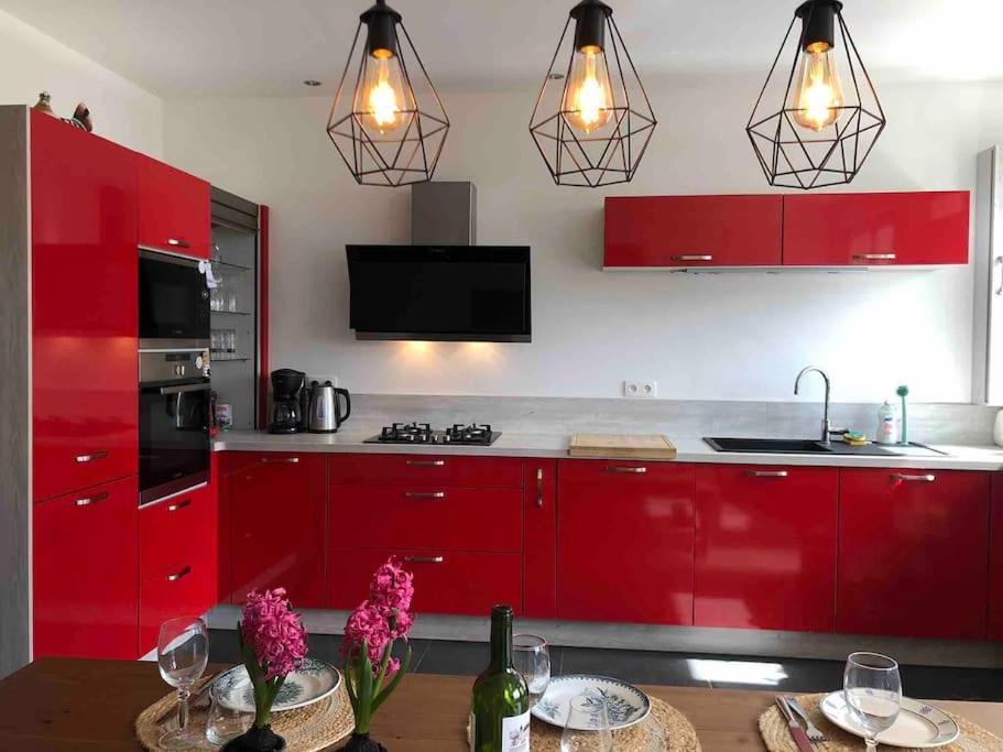 Maison Sur La Place Du Village D'ourville En Caux *